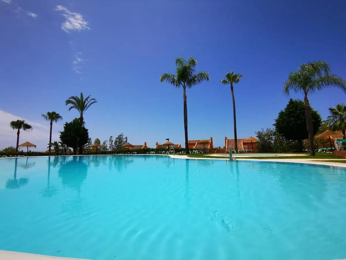 Modern 2 Bedroom Apartment With Sea View In Elviria Marbella